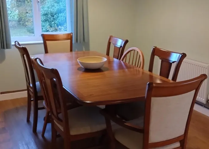 Avryn - Delightful 3 Bedroom Cottage With Stunning Vistas