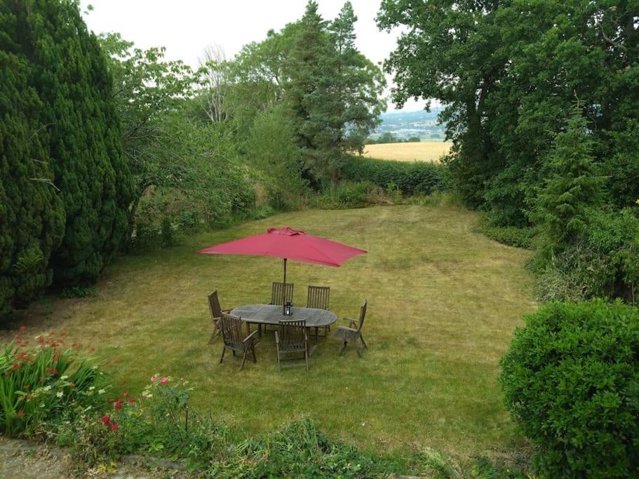 Avryn - Delightful 3 Bedroom With Stunning Vistas Holiday home